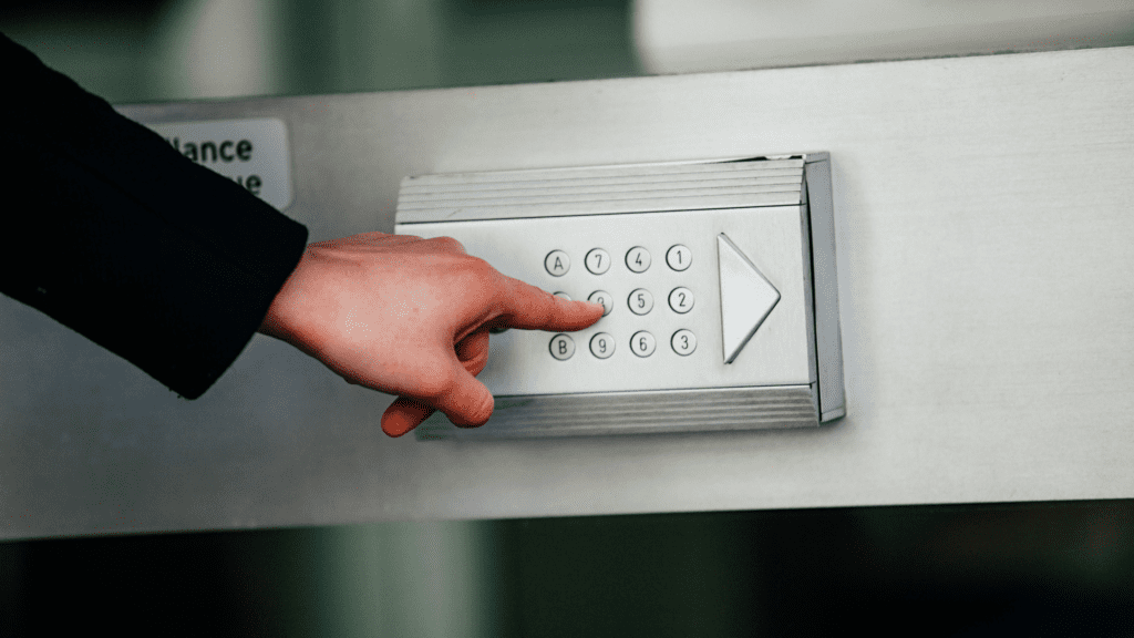 what is a locksmith commercial keypad door