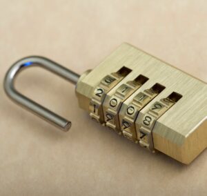 padlocks and combination locks 2